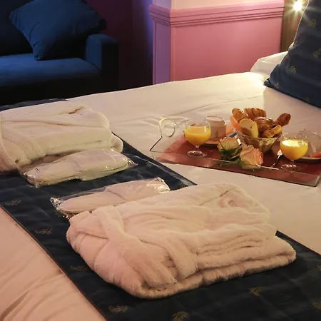 Hotel Poussin-3