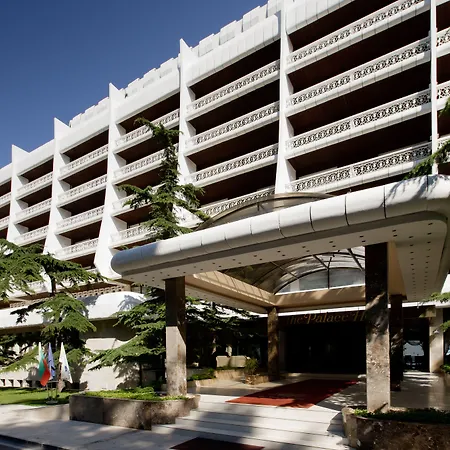The Palace Hotel, Sunny Day-3