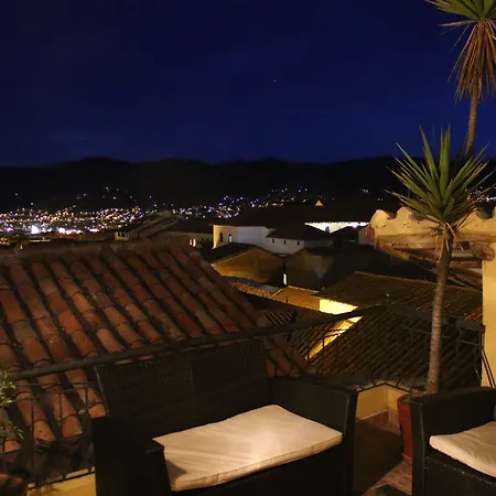 Hotel & Mirador Los Apus-3