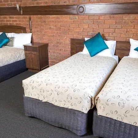 Albury Townhouse Motel-3