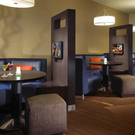 Courtyard By Marriott Anaheim Resort/Convention Center-2
