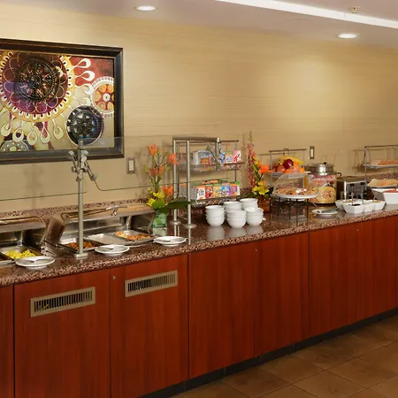 Courtyard By Marriott Wichita At Old Town-2