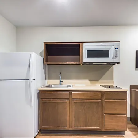 Woodspring Suites San Antonio Fort Sam-3