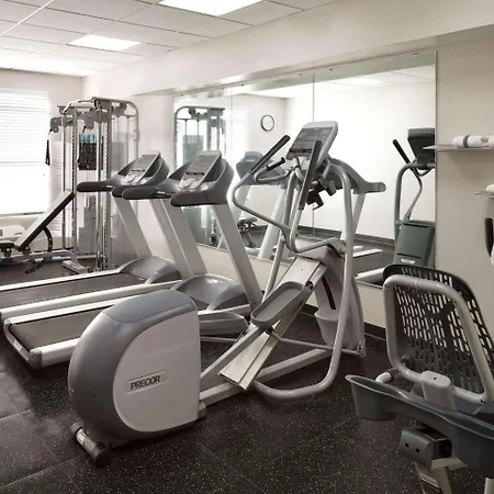 Country Inn & Suites By Radisson, Camp Springs Andrews Air Force Base , Md-2