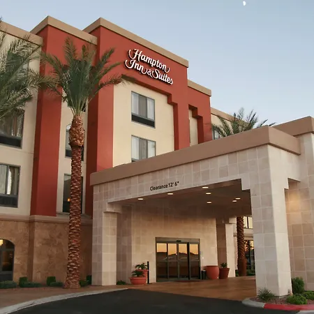 Hampton Inn & Suites Las Vegas South-3