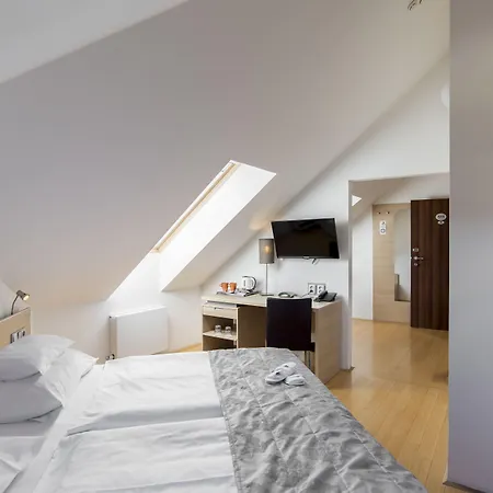 Hotel Pav-2