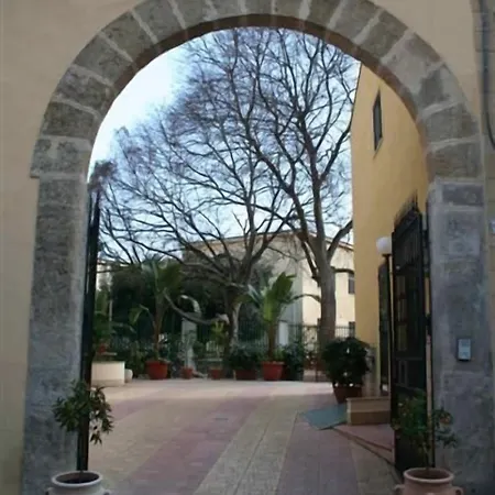 Hotel D'Orleans-2