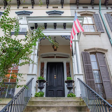 Justine Inn Savannah-2