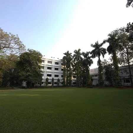 Hotel Clarks Varanasi Limited-3