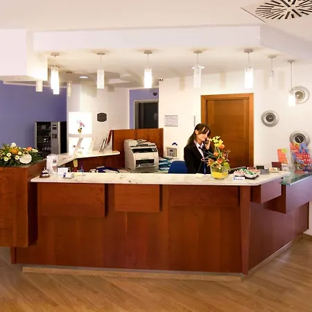 Hotel Master-2