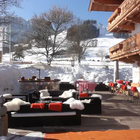 Hotel Rasmushof Kitzbuehel-2