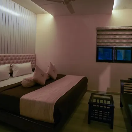 Hotel Royce Executive Near Us Consulate, Bandra Kurla Complex-2