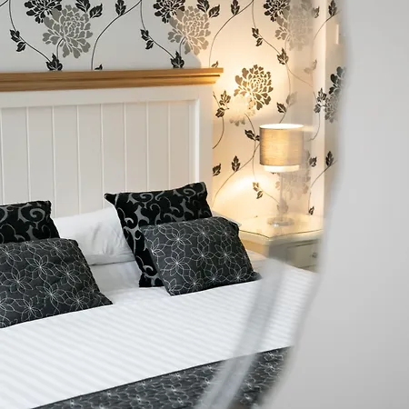 Trelawney Hotel - Guest House-3