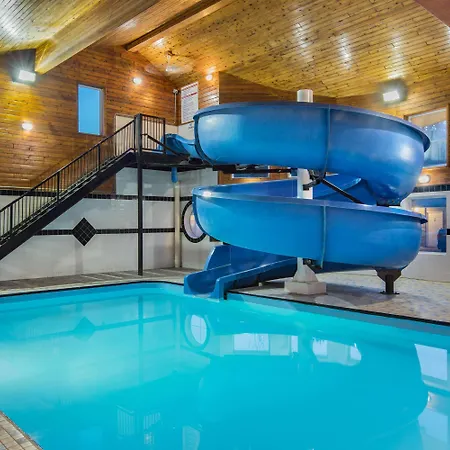 Travelodge By Wyndham Golden Sportsman Lodge-3