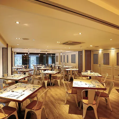 Ascott Raffles Place Singapore-3