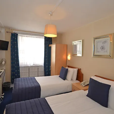 Parkwood Hotel-2