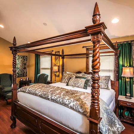 Carriage Way Inn Bed & Breakfast Adults Only - 21 Years Old And Up-3