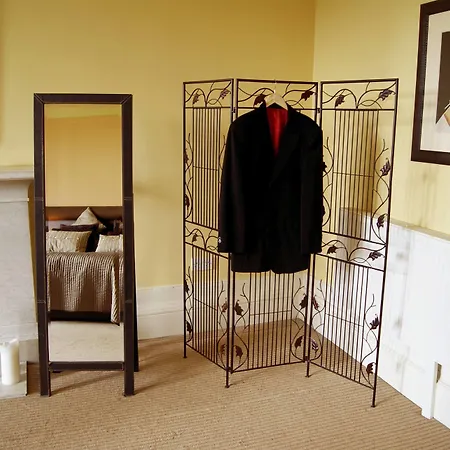 Number 10 Hotel-2