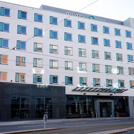 Motel One Nuernberg-City-3