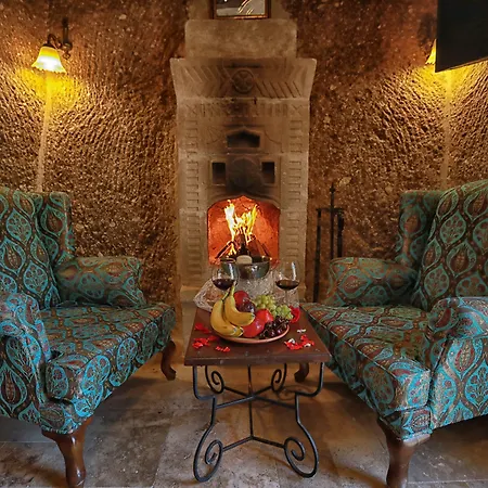 Traveller'S Cave Hotel-3
