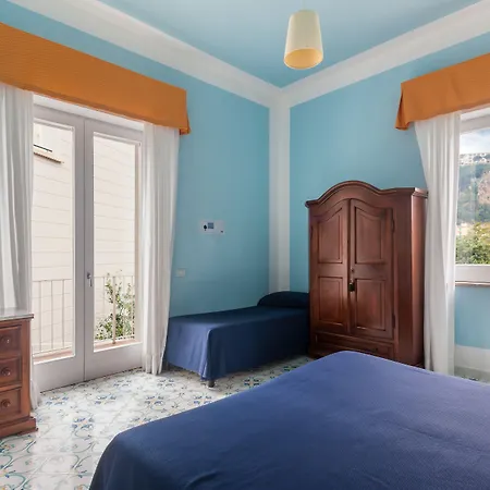 Hotel Mignon Meuble-3