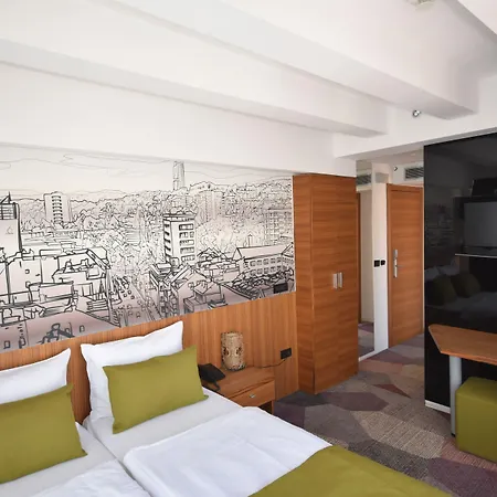 Hotel City View Deluxe-2