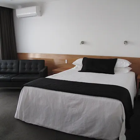 Auto Lodge-3
