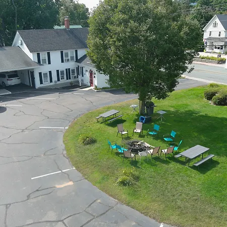 Colonial Motel-3