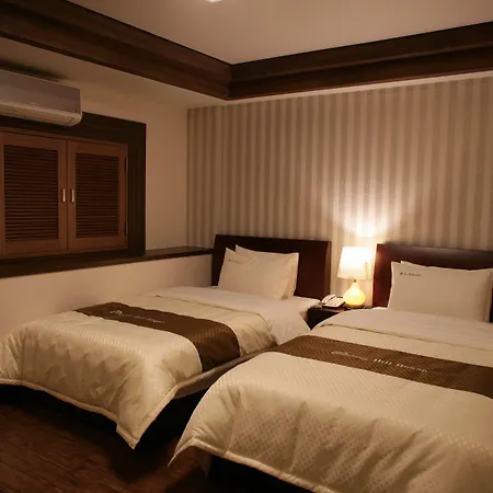 Hill House Seoul Myeongdong-3