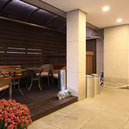 Hill House Seoul Myeongdong-2