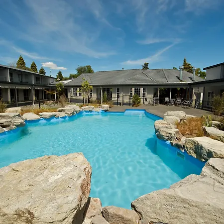 Wai Ora Lakeside Spa Resort-2
