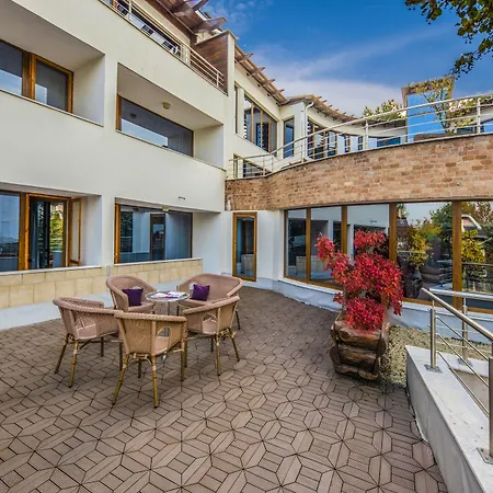 Residence Hotel Balaton-2