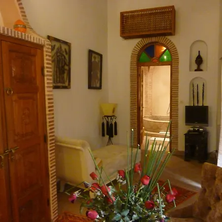 Riad Les Trois Palmiers El Bacha-3
