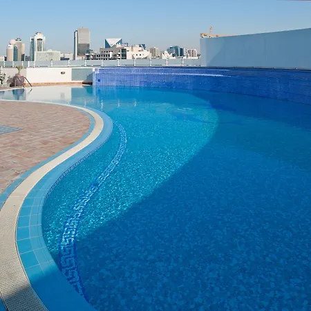 Sunday Hotel Holiday International Dubai-3