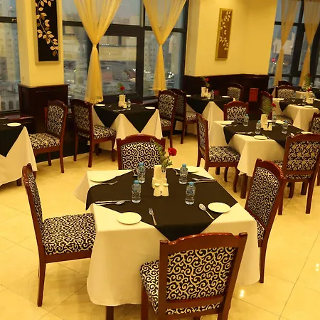 La Villa Palace Hotel-2