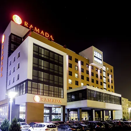 Ramada By Wyndham Oradea-2