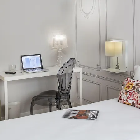 Hotel Paris Vaugirard-3