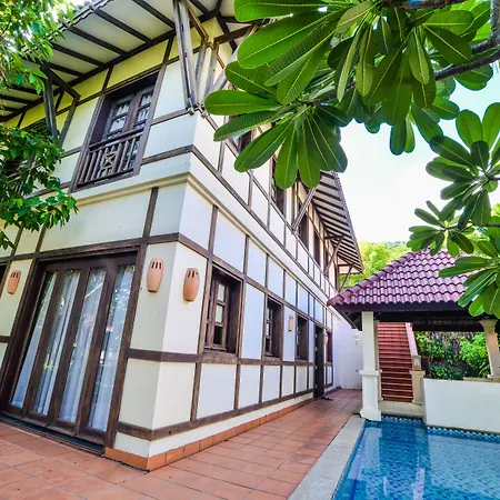 Son Tra Beach Resort & Spa Danang-3
