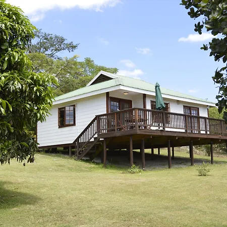 White House Lodge-2