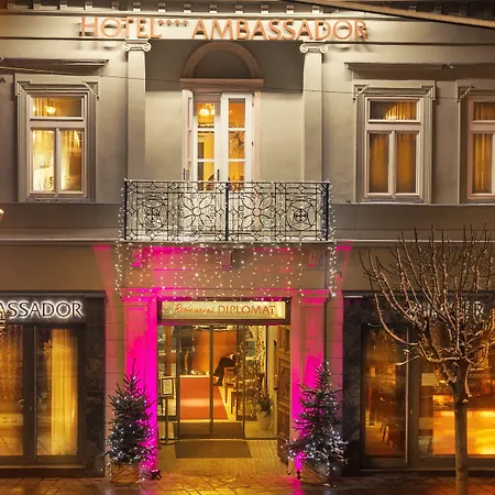Hotel Ambassador-3