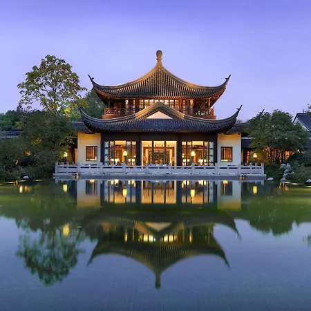 Four Seasons Hotel Hangzhou At West Lake-3