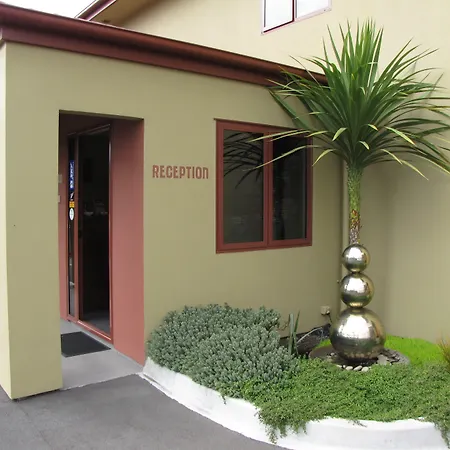 Blenheim Spa Motor Lodge-2