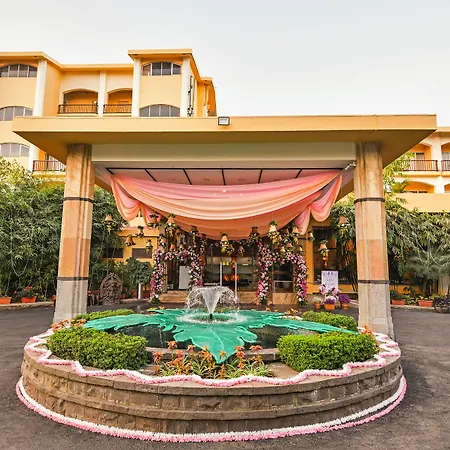Fariyas Resort Lonavala-2
