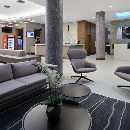 Best Western Plus Miami Intl Airport Hotel & Suites Coral Gables-3