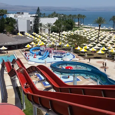 Gai Beach Resort Spa Hotel-3