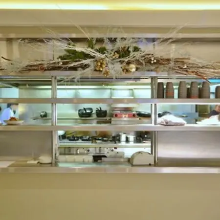Zuni Restaurant & Boutique Hotel-3