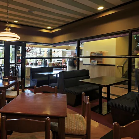 The Orchard Cebu Hotel & Suites Powered By Cocotel-3