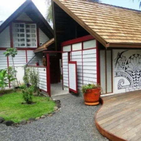 Linareva Moorea Beach Resort-2
