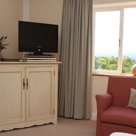 Fynbos Ridge Country House & Cottages-2