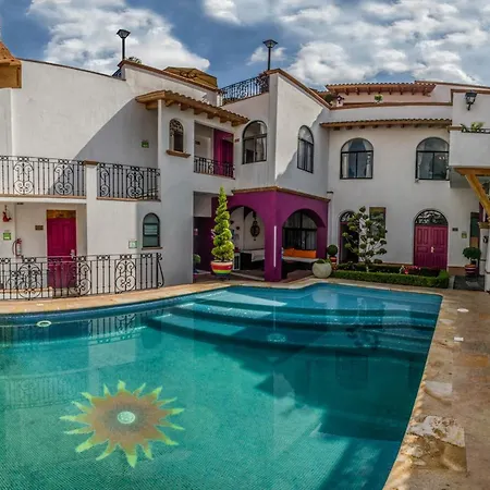 Boutique Pueblo Lindo-3